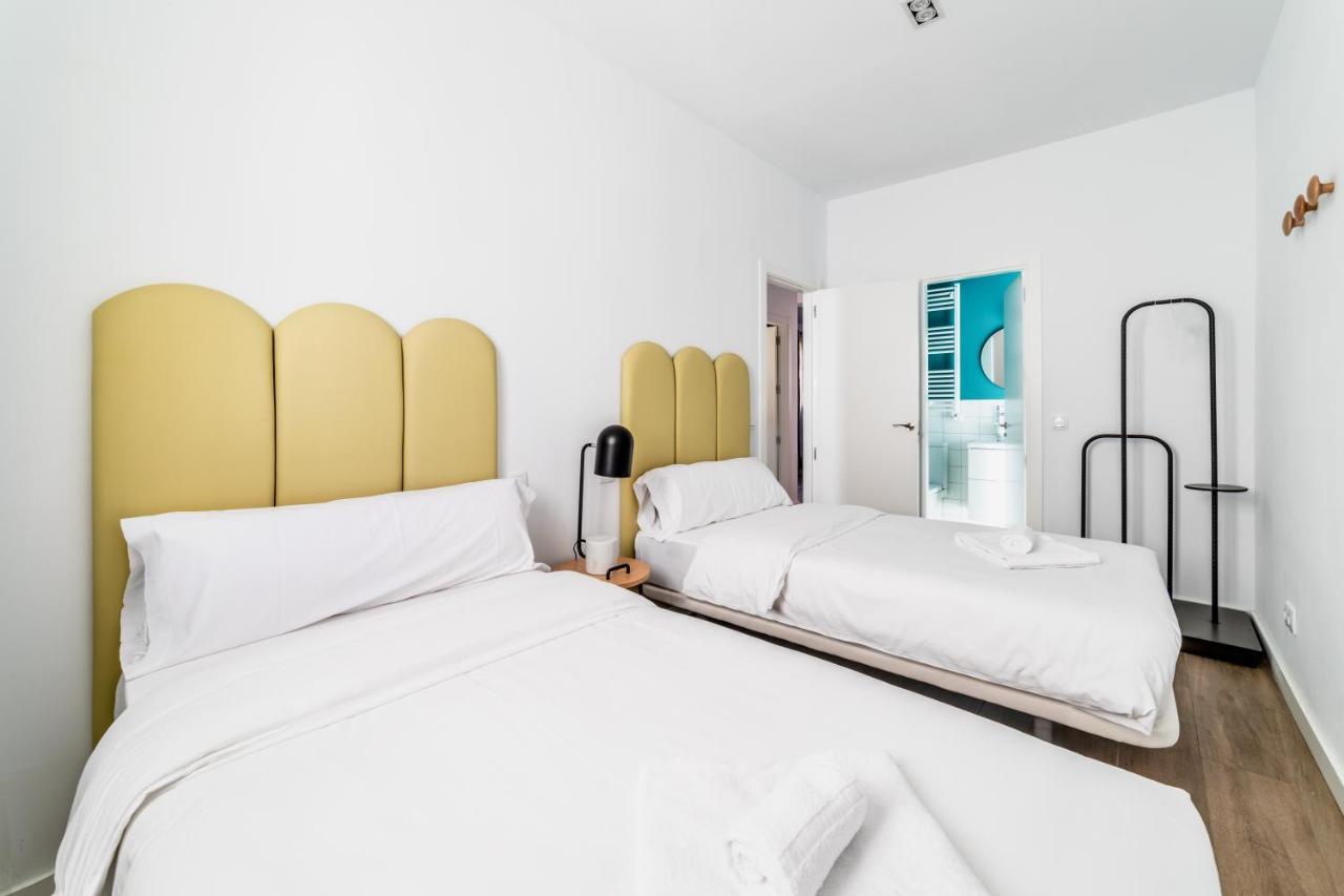 Aparthotel Smartr Atocha Reina Sofia Madrid Esterno foto